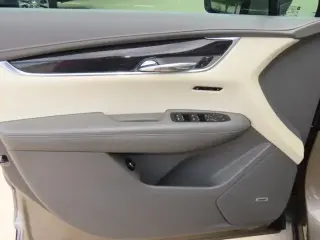 Cadillac XT6 2022 Premium Luxury 4dr SUV