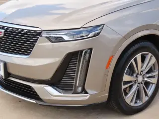 Cadillac XT6 2022 Premium Luxury 4dr SUV