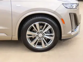 Cadillac XT6 2022 Premium Luxury 4dr SUV
