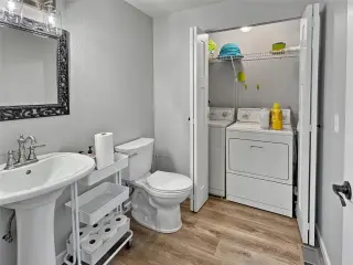 Propiedad en alquiler con 2 habitaciones y 1.5 baños en Kirkland