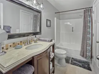 Propiedad en alquiler con 2 habitaciones y 1.5 baños en Kirkland