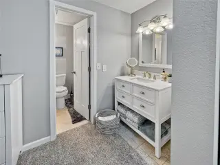 Propiedad en alquiler con 2 habitaciones y 1.5 baños en Kirkland