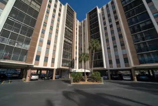 Propiedad en alquiler con 2 dormitorios y 2 baños en Treasure Island