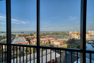 Propiedad en alquiler con 2 dormitorios y 2 baños en Treasure Island