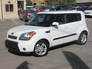 2011 Kia Soul +