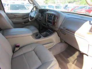 2000 Lincoln Navigator