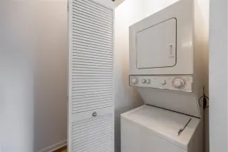 Propiedad en alquiler con 2 habitaciones y 2.5 baños en Chicago