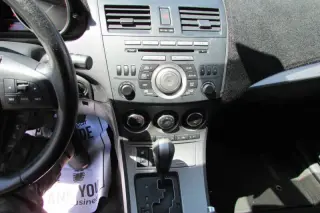 2011 Mazda MAZDA3 s Grand Touring
