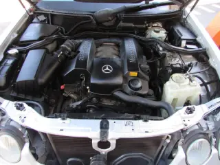 2001 Mercedes-Benz E-Class E 320