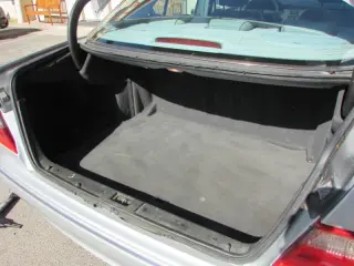 2001 Mercedes-Benz E-Class E 320