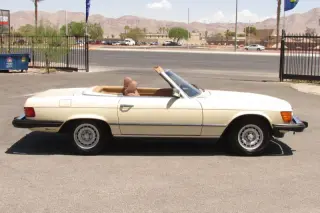 1982 Mercedes-Benz 380-Class 380 SL