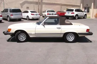 1982 Mercedes-Benz 380-Class 380 SL