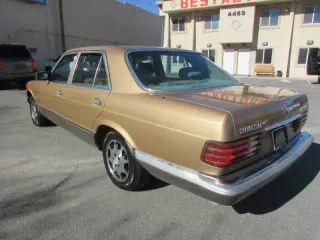 1984 Mercedes-Benz 300-Class 300 SD