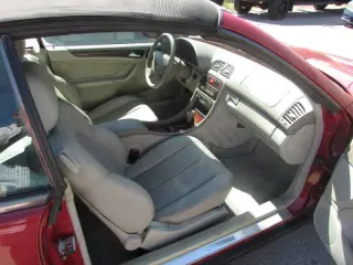 1999 Mercedes-Benz CLK CLK 320