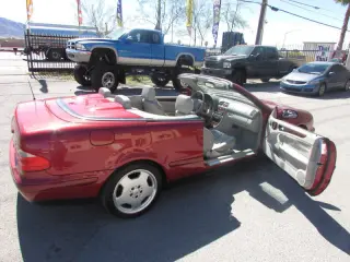 1999 Mercedes-Benz CLK CLK 320