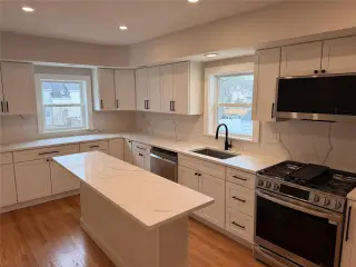 Propiedad en alquiler con 4 habitaciones y 2 baños en Medford