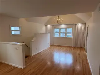 Propiedad en alquiler con 4 habitaciones y 2 baños en Medford