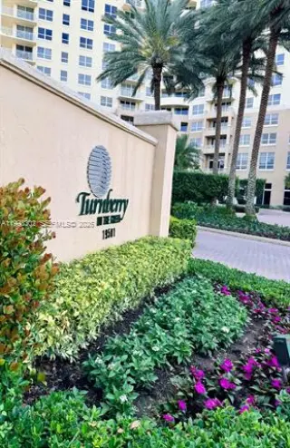 Propiedad en alquiler con 1 dormitorio y 1 baño en Aventura