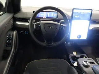 Ford Mustang Mach-E 2023 AWD GT 4dr SUV