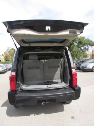 2007 Jeep Commander Sport