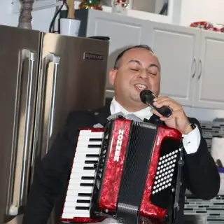 MARIACHI CHAPALA EL MEJOR