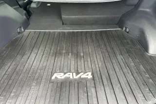 Toyota RAV4 2024 XLE Premium 4dr SUV