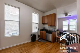 Propiedad en alquiler con 11 habitaciones y 1 baño en Chicago