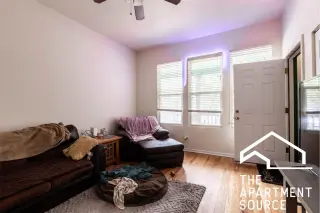 Propiedad en alquiler con 11 habitaciones y 1 baño en Chicago