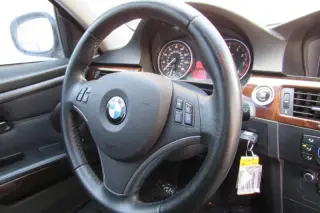 2012 BMW 3 Series 328i