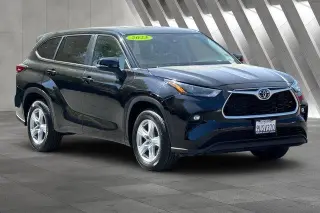 Toyota Highlander 2023 LE 4dr SUV