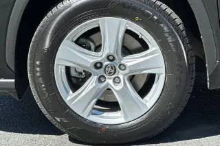 Toyota Highlander 2023 LE 4dr SUV