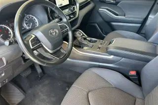 Toyota Highlander 2023 LE 4dr SUV