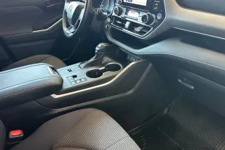 Toyota Highlander 2023 LE 4dr SUV