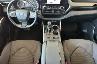 Toyota Highlander 2023 LE 4dr SUV