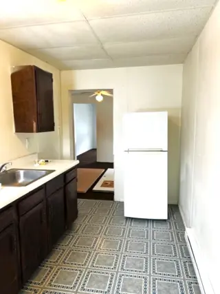 Propiedad en alquiler con 0 habitaciones y 1 baño en Steubenville