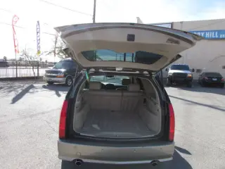 2004 Cadillac SRX
