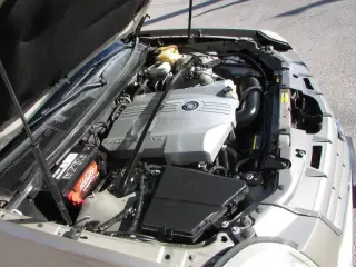2004 Cadillac SRX