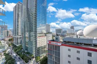 Propiedad en alquiler con 1 dormitorio y 2 baños en Miami