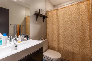 Propiedad en alquiler con 4 habitaciones y 2 baños en Chicago