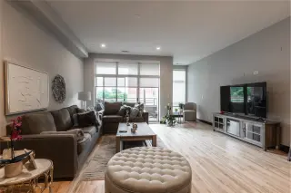 Propiedad en alquiler con 4 habitaciones y 2 baños en Chicago