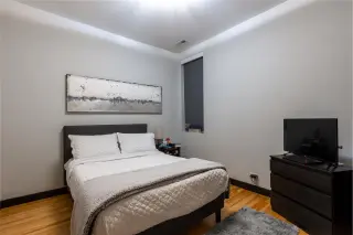 Propiedad en alquiler con 4 habitaciones y 2 baños en Chicago