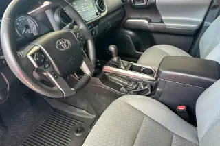 Toyota Tacoma 2021 4x4 SR V6 4dr Double Cab 5.0 ft SB