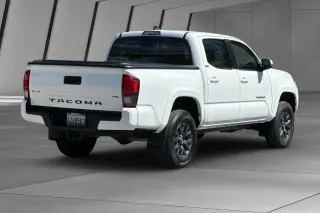 Toyota Tacoma 2021 4x4 SR V6 4dr Double Cab 5.0 ft SB