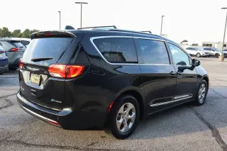 2018 Chrysler Pacifica Hybrid Limited
