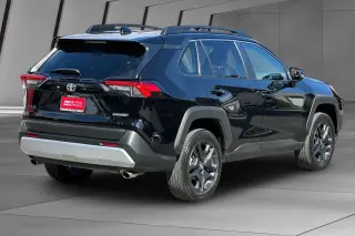 Toyota RAV4 2024 AWD Adventure 4dr SUV