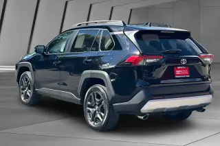 Toyota RAV4 2024 AWD Adventure 4dr SUV