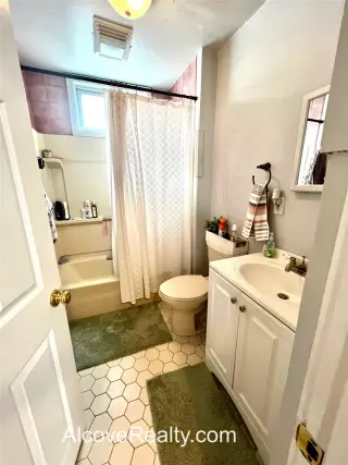 Propiedad en alquiler con 2 habitaciones y 1 baño en Somerville