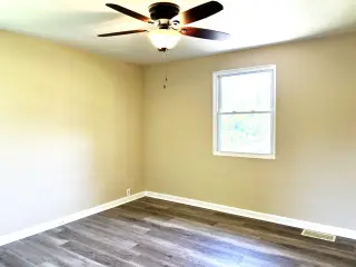 Propiedad en alquiler con 2 habitaciones y 1 baño en Wintersville