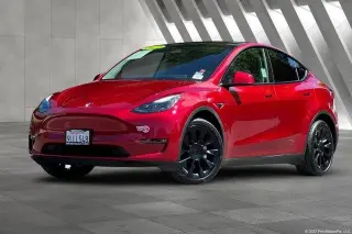Tesla Model Y 2024 AWD Long Range 4dr Crossover