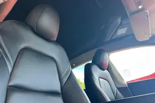 Tesla Model Y 2024 AWD Long Range 4dr Crossover